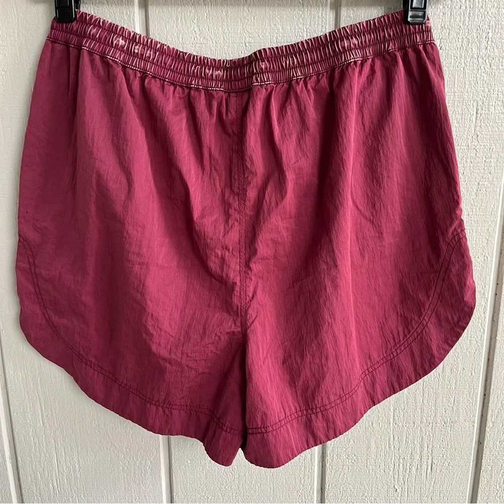 Free People FP Movement Get A Clue Hiking Shorts in Berry Burgundy Size M - Picture 6 of 8